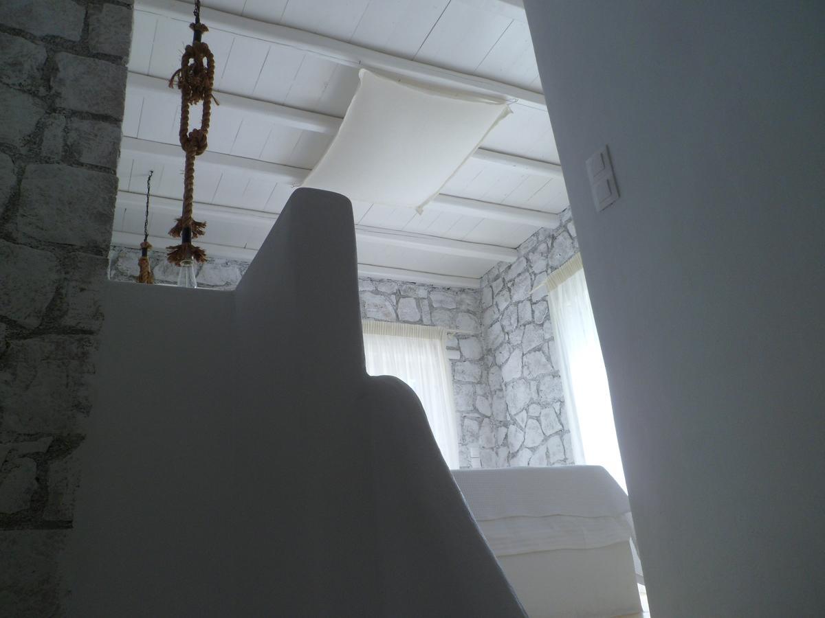 Milo Milo Suites Mandrákia Kültér fotó